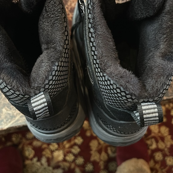 Smiths black snow boots size 7 - Picture 4 of 4